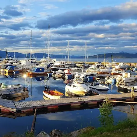 Beautiful Panoramic Apartment Vestnes Exterior foto