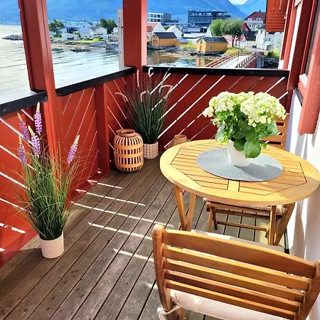 Beautiful Panoramic Apartment Vestnes Exterior foto